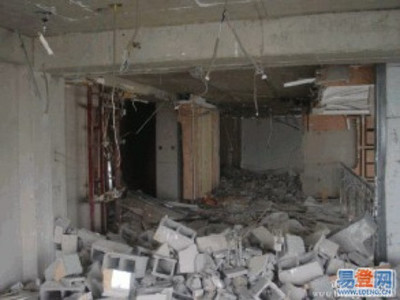 蘇州各種房屋隔斷墻拆除、門窗拆除、柜體拆除、水電拆除